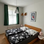 Miramar-app-06 Apartment